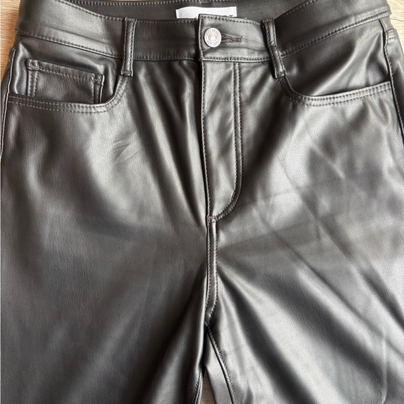 EUC LOFT Petite Five Pocket Pant in Faux Leather - Picture 6 of 7